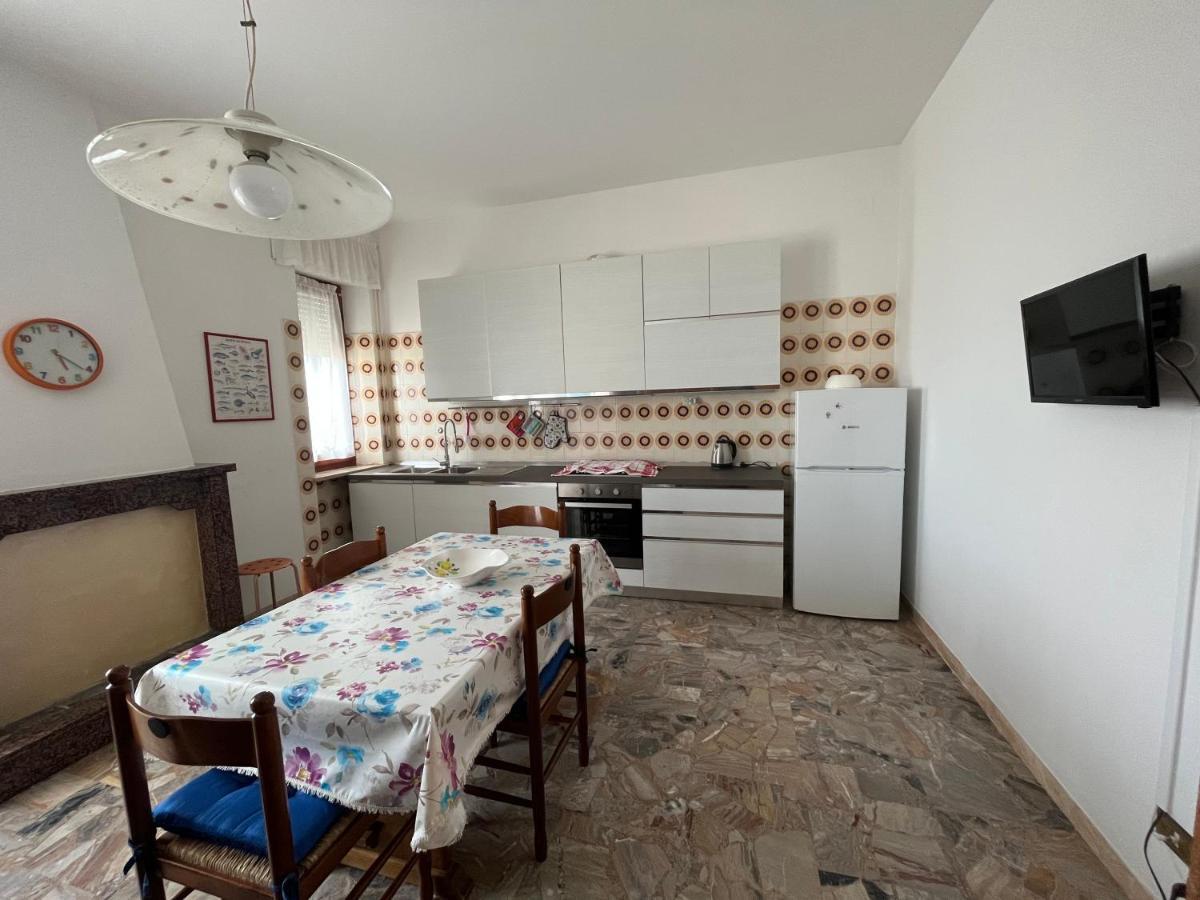 Casa A Due Passi Dal Mare Apartman Cupra Marittima Kültér fotó